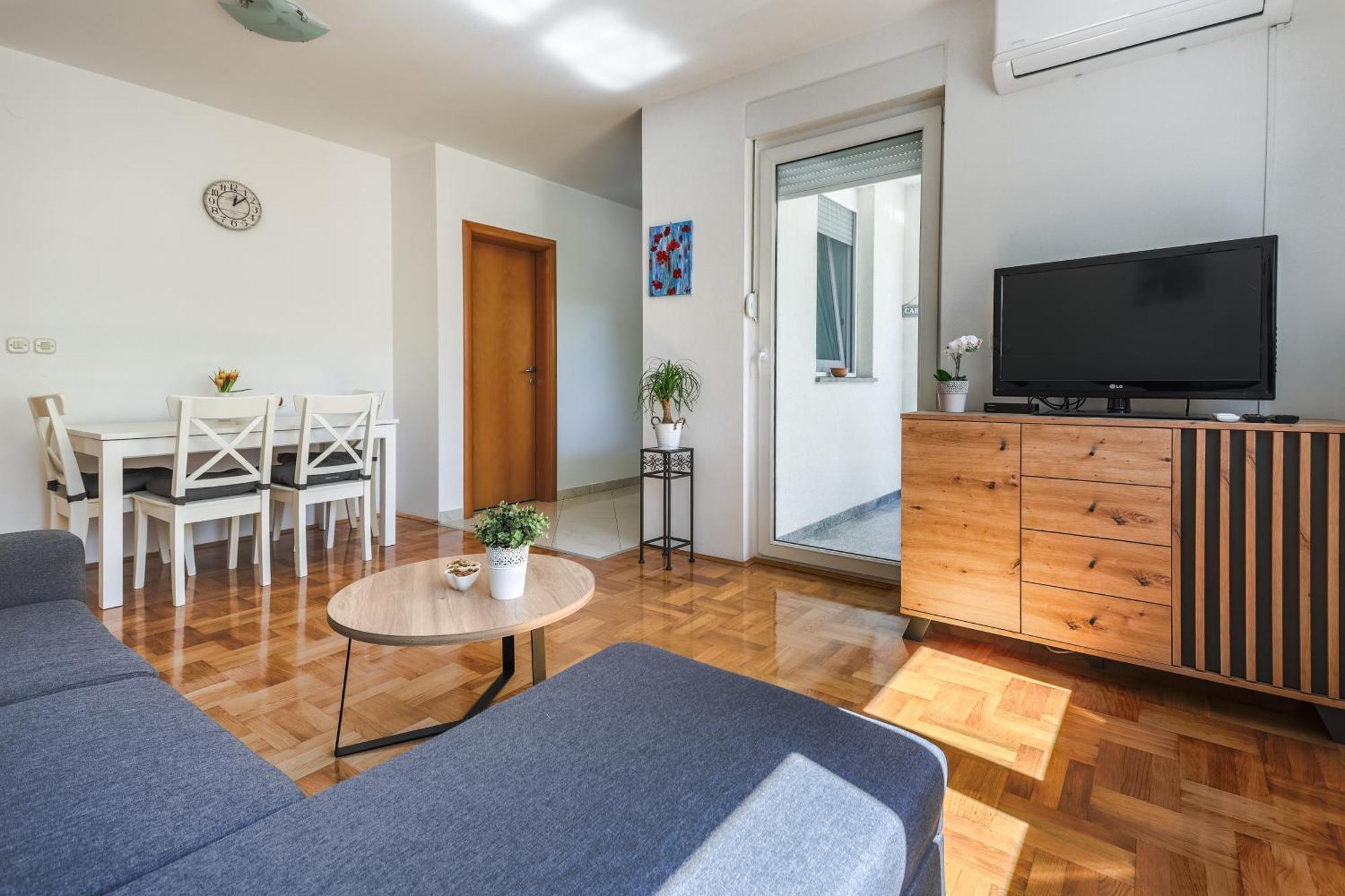 Lovely Apartment ซาดาร์ ภายนอก รูปภาพ